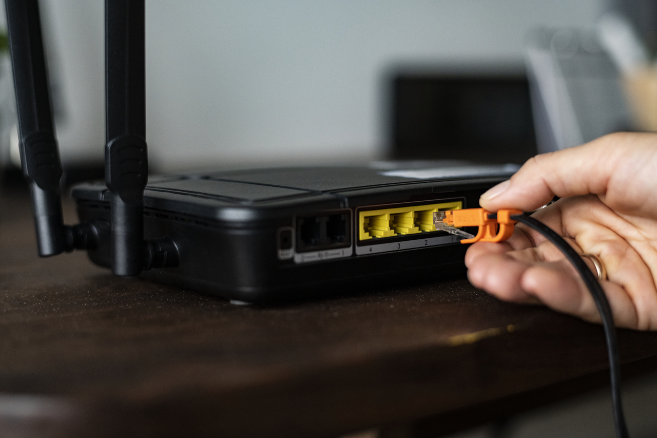 Spectrum Modems 101: A User-Friendly Guide to Better Internet