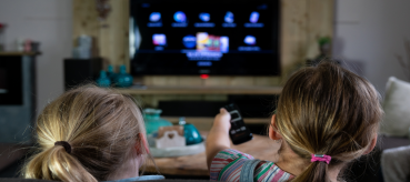 Which is Best for Your Home Theater, Projector vs TV?